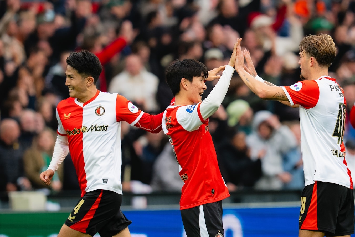 nhan-dinh-soi-keo-feyenoord-vs-panathinaikos-luc-23h45-ngay-23-10-2025-1